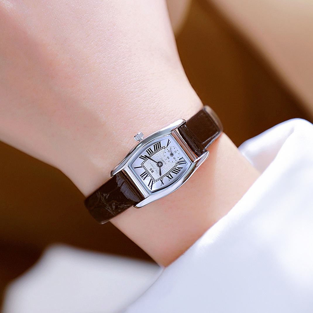 Relógio Feminino BS Estilo Ret - Luxury Watch With Leather Strap avaliação e preço